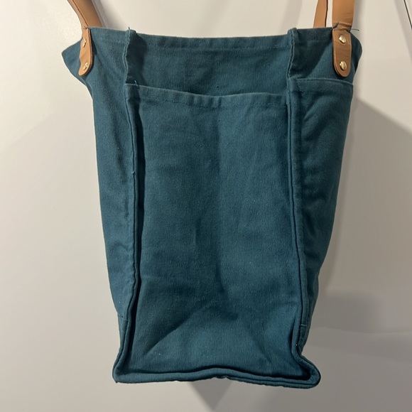 FEED Canvas Market Tote - Picture 6 of 15